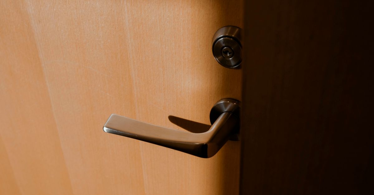 front door lock key — Lake Locksmiths